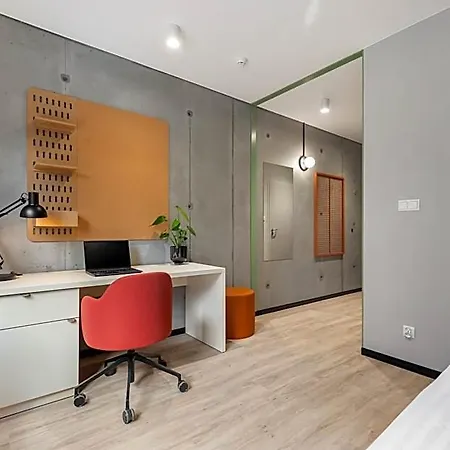 Nextdoor Apartahotel Cracovia
